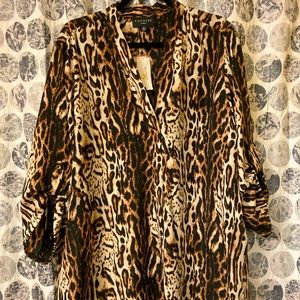 Plus size blouse by Premise